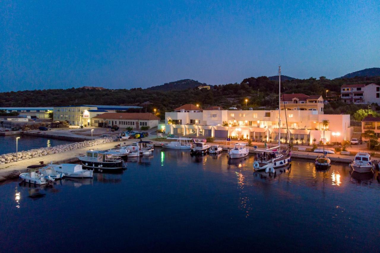Apartment Maiora Luxury Island