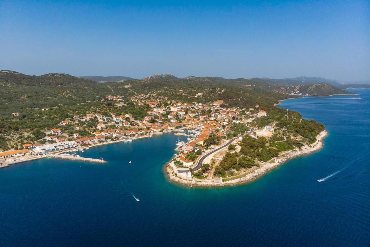 Maiora Luxury Island