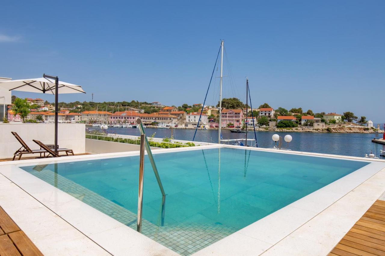 Maiora Luxury Island Apartment *