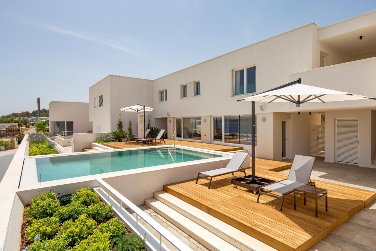 Maiora Luxury Island * Sali
