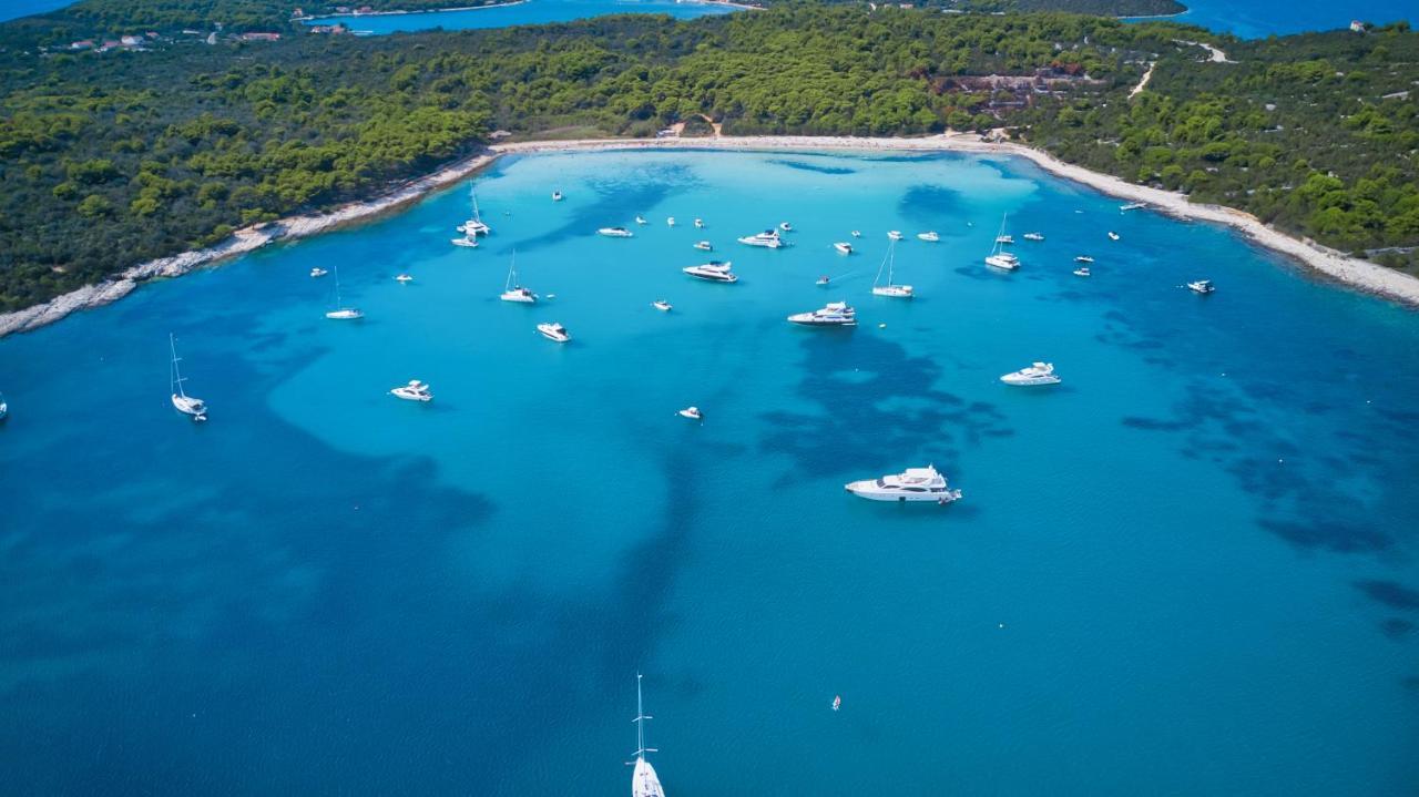 Apartment Maiora Luxury Island